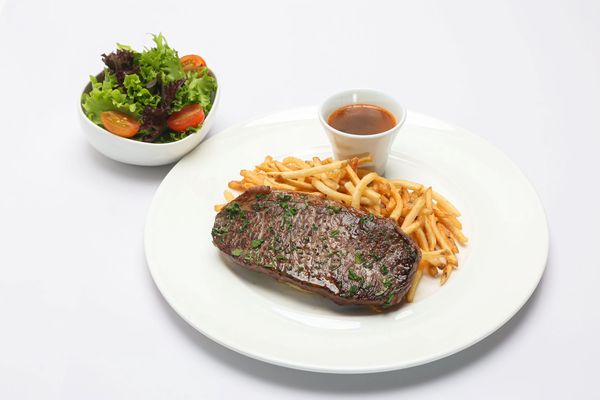 Wagyu Beef Sirloin Mbs6-7 220 Gm
