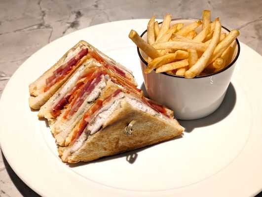 Chicken, Egg & Bacon Sandwich