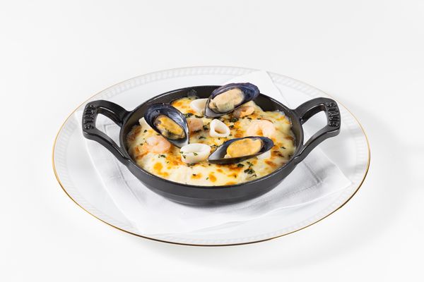 Seafood Macaroni Gratin