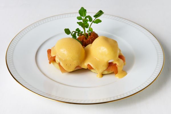 Eggs Benedict with Salmon