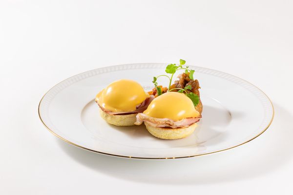 Eggs Benedict with Ham