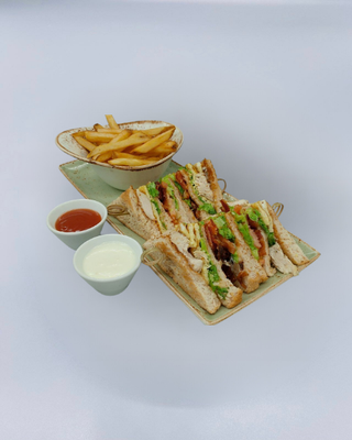 IRD Clubhouse Sandwich