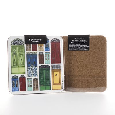 Doors Of Malta Pot Stand