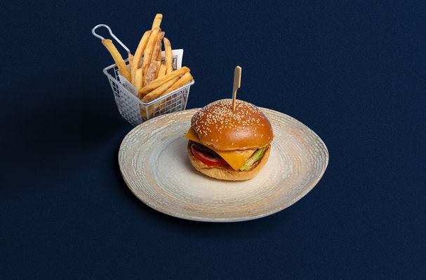 Beyond Meat Burger Ⓥ เบอร์เกอร์เนื้อเจ