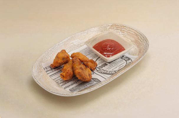 Chicken Karaage ไก่คาราเกะซอสมาโยมิโซะ