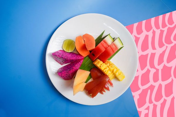 Seasonal Fruit Plate ผลไม้รวม