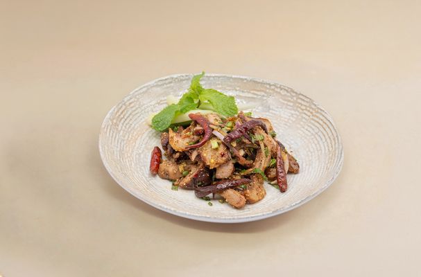 Nam Tok Grilled Pork Neck น้ำตกคอหมูย่าง