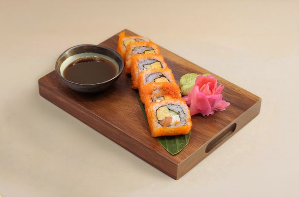 California Sushi Roll แคลิฟอเนียร์โรล