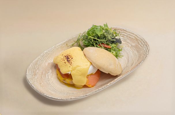 Classic Egg Benedict ไข่เบเนดิกต์คลาสสิก