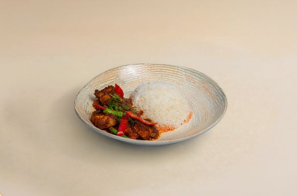 Moo Phad Prik Khing    หมูผัดพริกขิงราดข้าว
