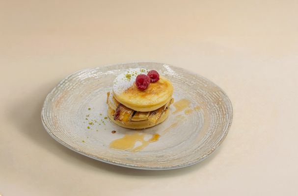 Glazed Banana Pancake แพนเค้กกล้วยหอมราดน้ำตาล