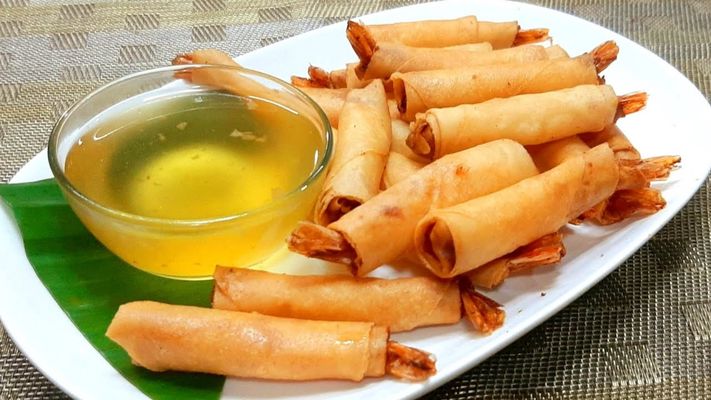 Fried Shrimp Spring Rolls