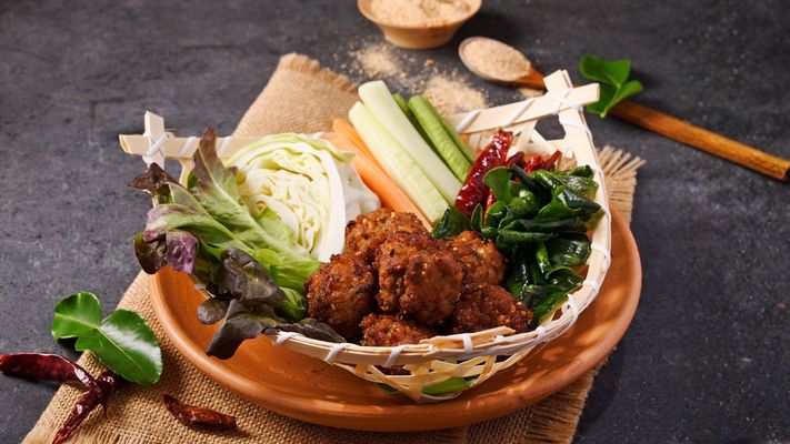 Larb Moo Tord