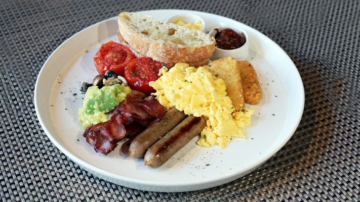 Breaky Plate