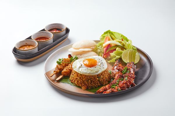 Nasi Goreng (C, S, G, E, Su, P)
