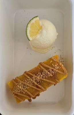 Upside down vudi cake