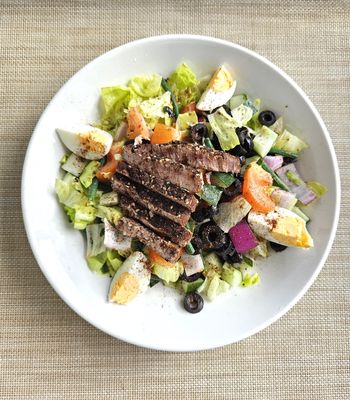 Dukkah Crusted Tuna Nicoise