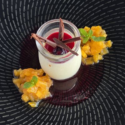 Coconut panna cotta 