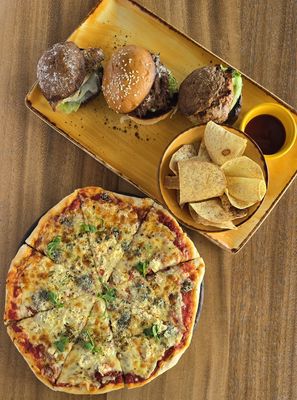 Slider and Tommy Bread Combo