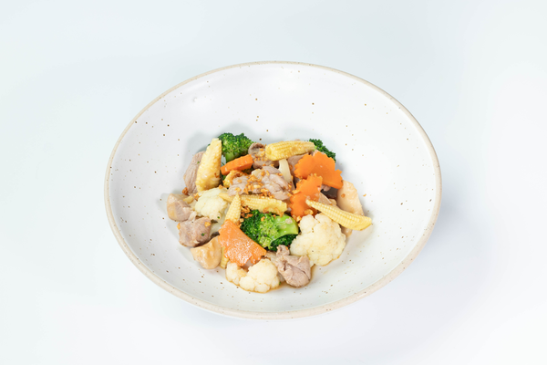 Stir Fried Mixed Vegetable With Pork