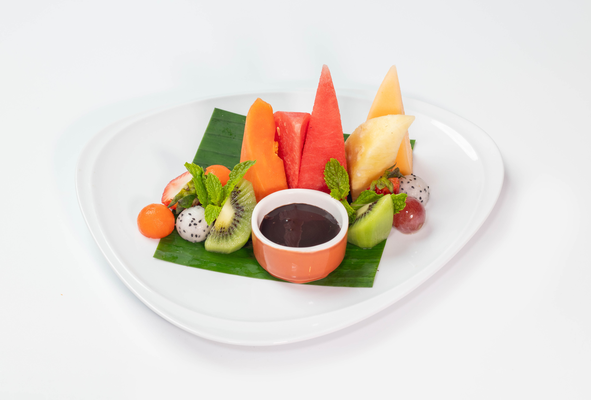 Seasonal Cut Fruits