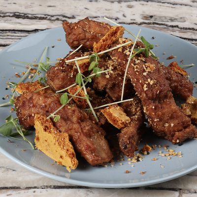 Honey Comb Garlic Salt And Pepper Spareribs