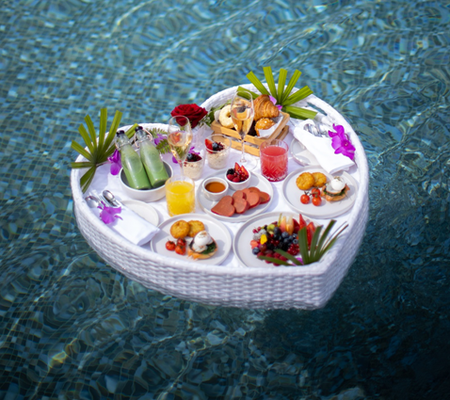 Romantic Floating Breakfast for Couple