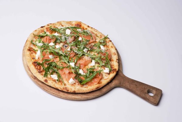 Salmone Affumicato Pizza